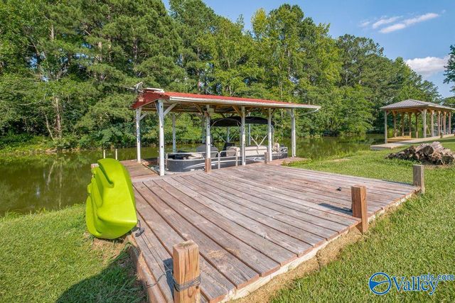 335 Montclair Drive, Gadsden, AL 35901