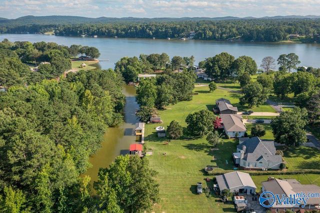 335 Montclair Drive, Gadsden, AL 35901