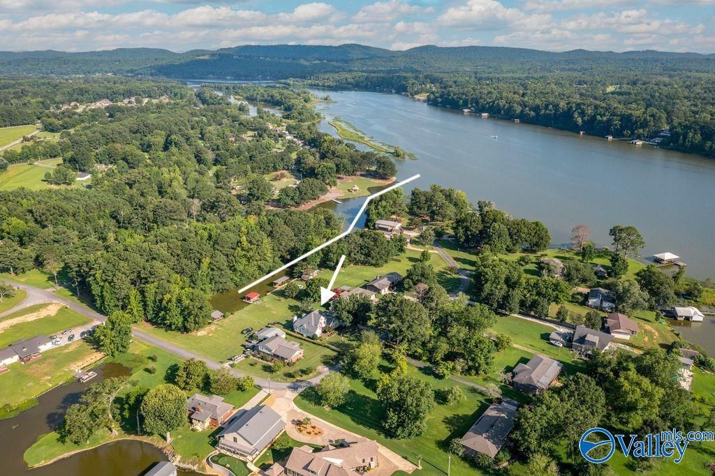 335 Montclair Drive, Gadsden, AL 35901