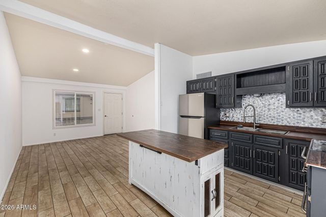 1616 N 63RD Avenue 30, Phoenix, AZ 85035