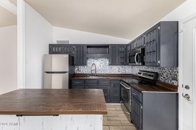 1616 N 63RD Avenue 30, Phoenix, AZ 85035