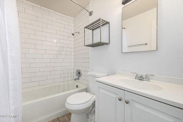 1616 N 63RD Avenue 30, Phoenix, AZ 85035