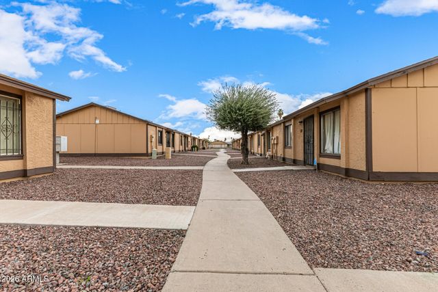 1616 N 63RD Avenue 30, Phoenix, AZ 85035