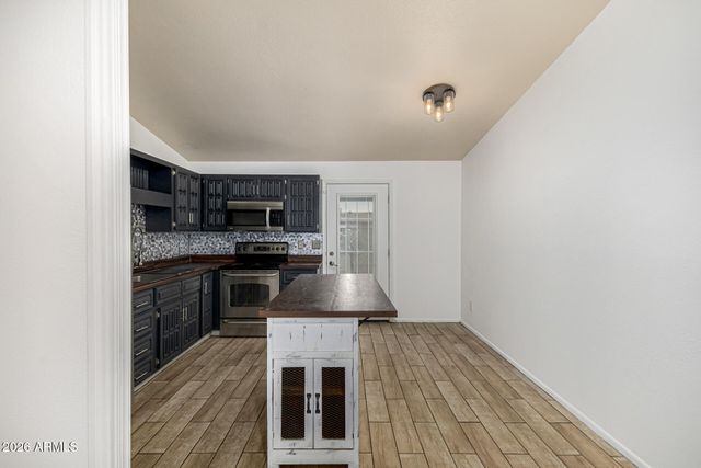 1616 N 63RD Avenue 30, Phoenix, AZ 85035