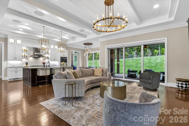 1115 Shelton Oaks Court, Matthews, NC 28105