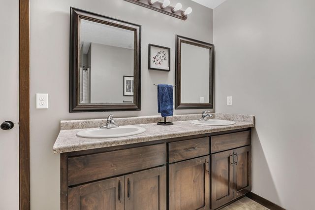 20506 150th Street NW, Elk River, MN 55330