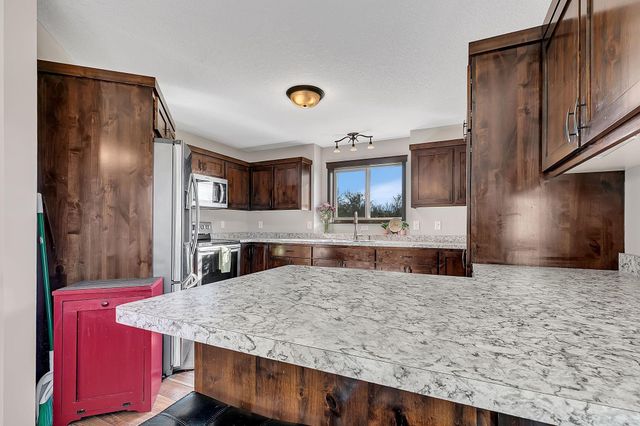 20506 150th Street NW, Elk River, MN 55330