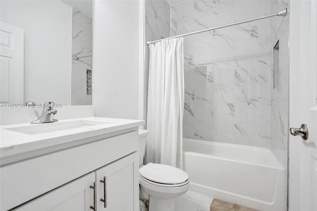 13673 N 77th Pl N, Loxahatchee, FL 33412