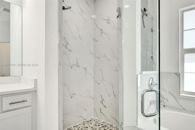 13673 N 77th Pl N, Loxahatchee, FL 33412