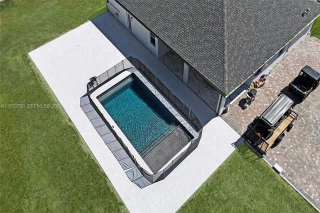 13673 N 77th Pl N, Loxahatchee, FL 33412