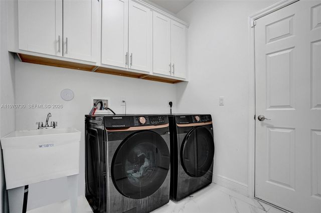 13673 N 77th Pl N, Loxahatchee, FL 33412