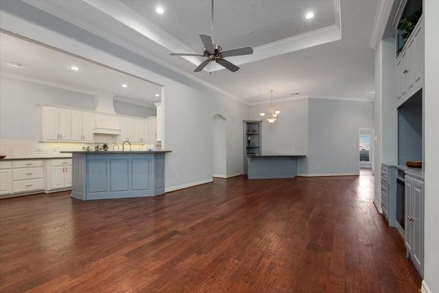 185 W Palm Boulevard, Montgomery, TX 77356