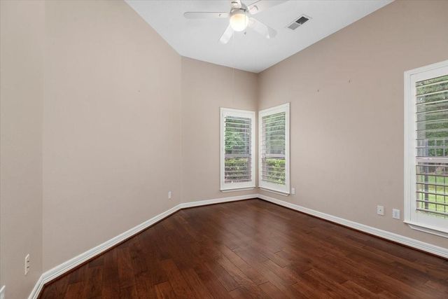 185 W Palm Boulevard, Montgomery, TX 77356