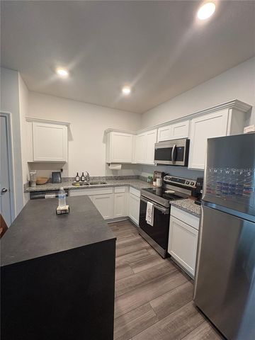 6175 DAERR RIDGE STREET, Zephyrhills, FL 33542