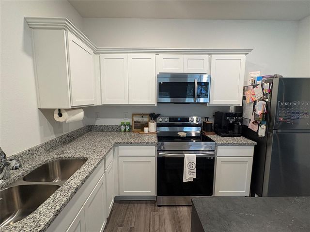 6175 DAERR RIDGE STREET, Zephyrhills, FL 33542