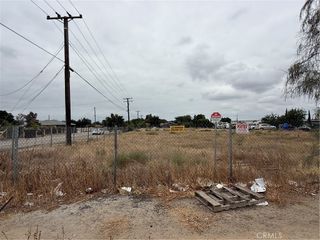 10044 Mission Blvd, Jurupa Valley, CA 92509