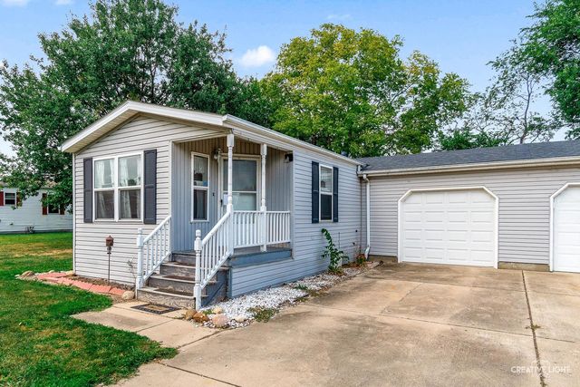 120 Cardinal Lane A, Sandwich, IL 60548