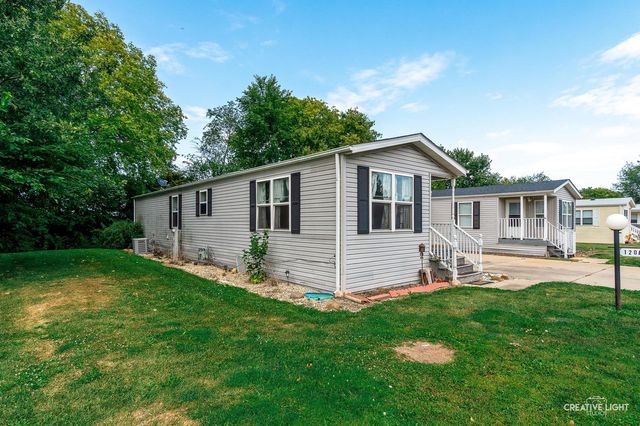 120 Cardinal Lane A, Sandwich, IL 60548