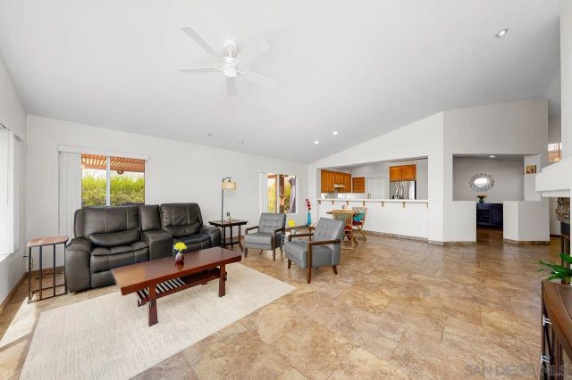 2617 LOBELIA RD, Alpine, CA 91901