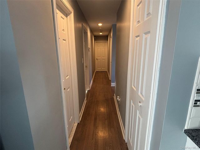 142 5th Street, Saint James, NY 11780