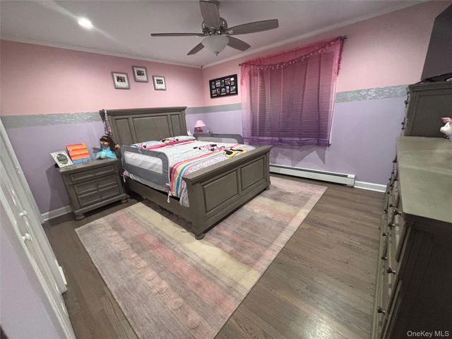 142 5th Street, Saint James, NY 11780