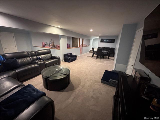 142 5th Street, Saint James, NY 11780