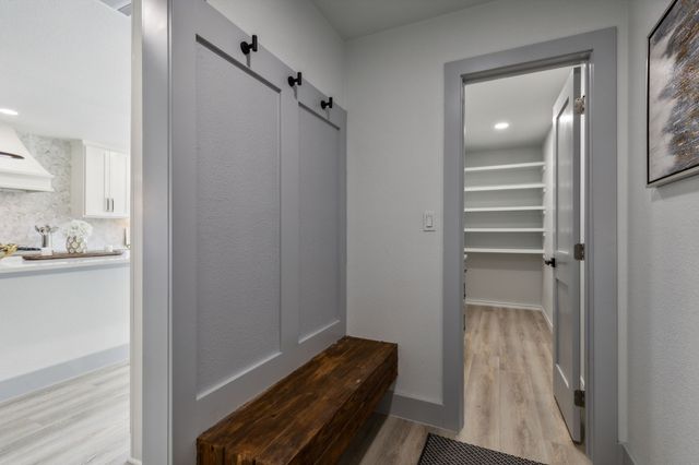 3849 Crown Shore Drive, Dallas, TX 75244