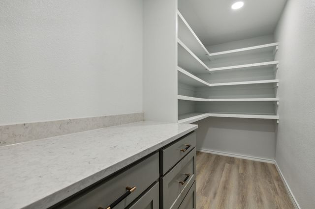 3849 Crown Shore Drive, Dallas, TX 75244