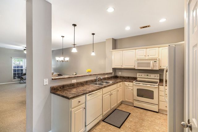 109 Heritage Place Drive, Pendleton, SC 29670
