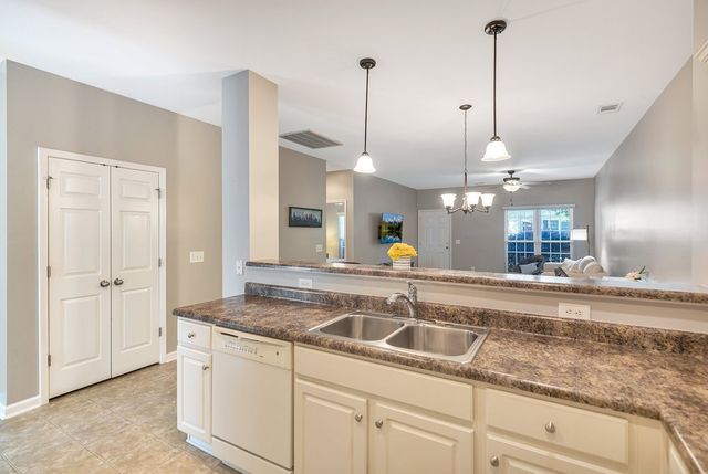 109 Heritage Place Drive, Pendleton, SC 29670