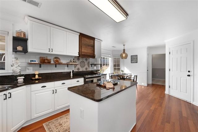 194 HUNTERS Crossing, Dallas, GA 30157