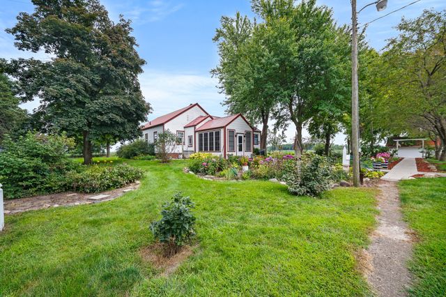 18263 G Avenue, Perry, IA 50220