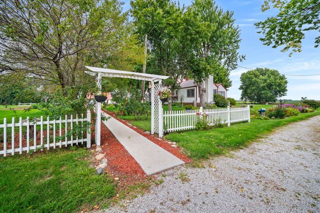 18263 G Avenue, Perry, IA 50220