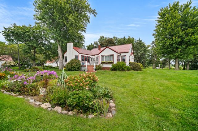 18263 G Avenue, Perry, IA 50220