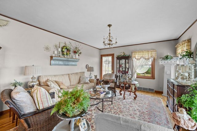 18263 G Avenue, Perry, IA 50220