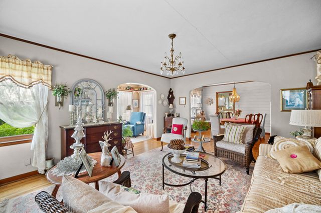 18263 G Avenue, Perry, IA 50220