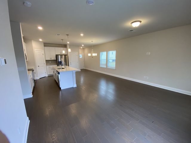 356 Wiregrass Ln, Columbia, TN 38401