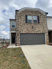 356 Wiregrass Ln, Columbia, TN 38401