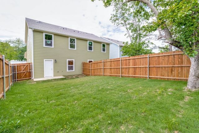 809 - 811 W Coffin Street, Denison, TX 75020