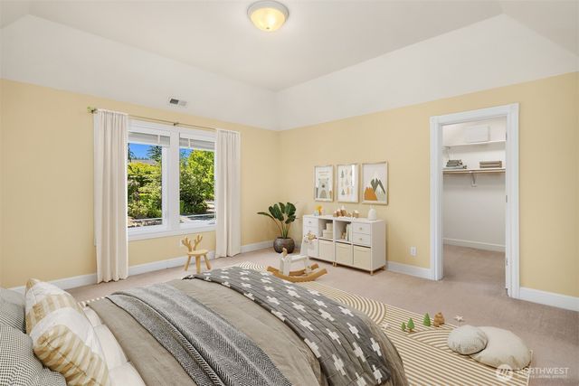 6230 Fairway Place SE, Snoqualmie, WA 98065