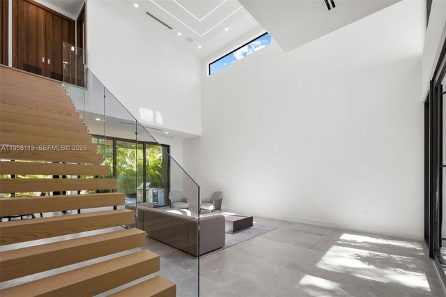 441 NW 44th St, Miami, FL 33127