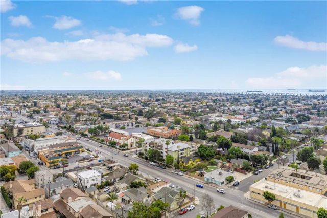 2703 7th Street, Long Beach, CA 90804