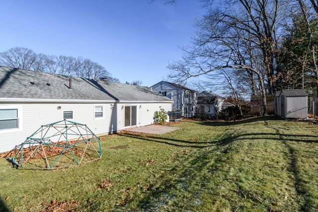 10 Spring Valley Rd, Natick, MA 01760
