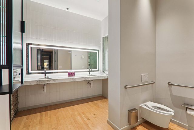 107 W Main Street B, St. Charles, IL 60174