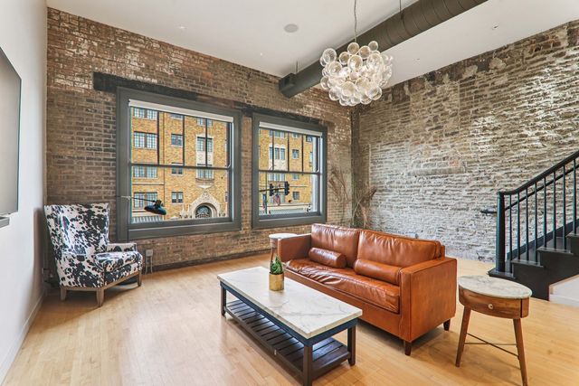 107 W Main Street B, St. Charles, IL 60174