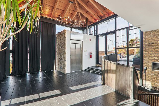 107 W Main Street B, St. Charles, IL 60174