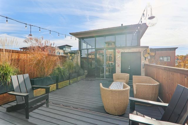 107 W Main Street B, St. Charles, IL 60174