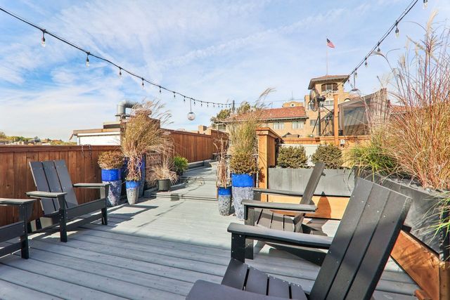 107 W Main Street B, St. Charles, IL 60174