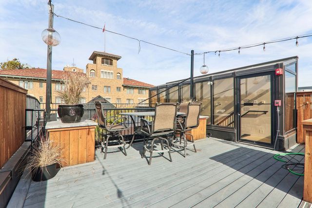 107 W Main Street B, St. Charles, IL 60174