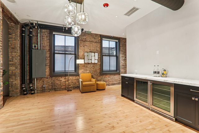 107 W Main Street B, St. Charles, IL 60174